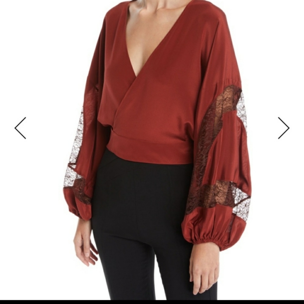 Elizabeth and James 100% silk wrap shirt with lace - Picture 8 of 12